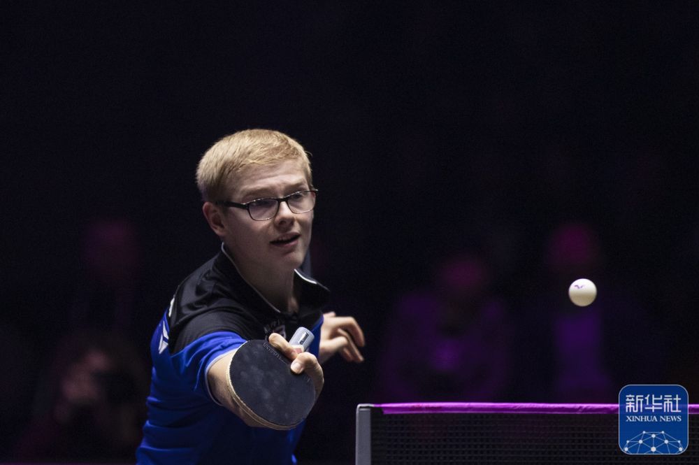 山队在接下 山队在接下