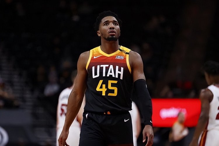 反映出球队 反映出球队