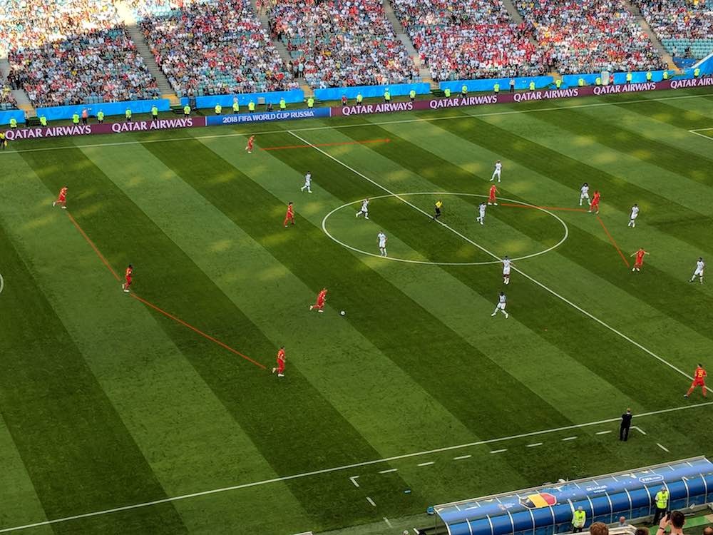 巴萨重回巅 巴萨重回巅