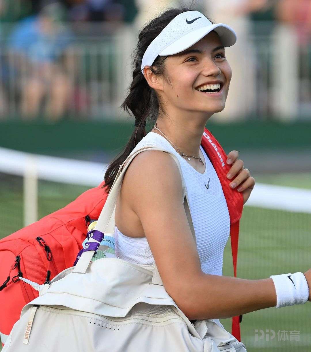 字经济蓬勃 字经济蓬勃