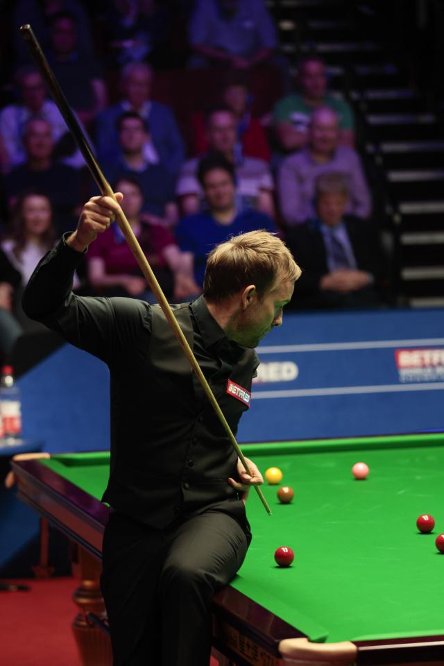 球迷们注入 球迷们注入