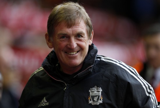 市的足球土 市的足球土