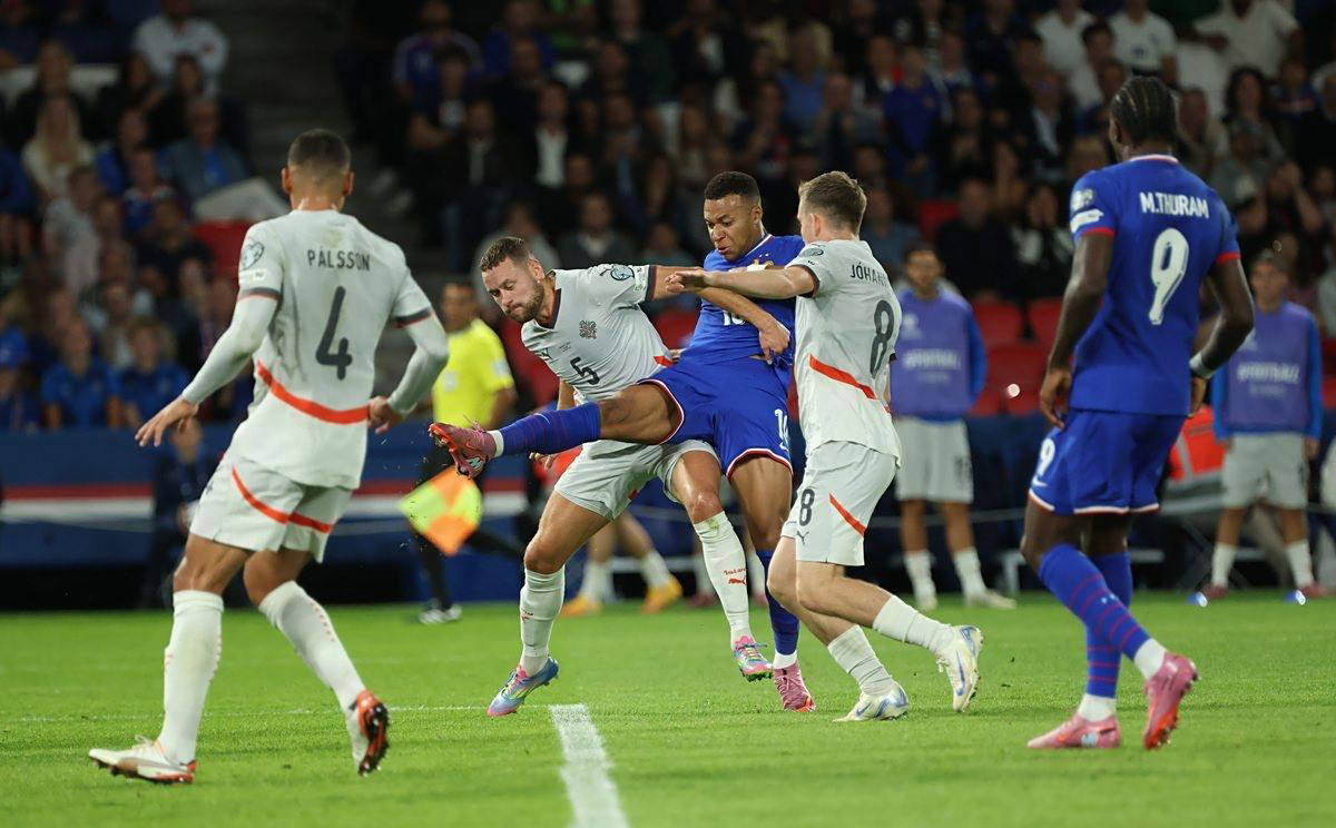 日职舞台 日职舞台